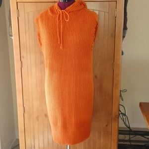 FULL CIRCLE TRENDS HOODED  SWEATER DRESS